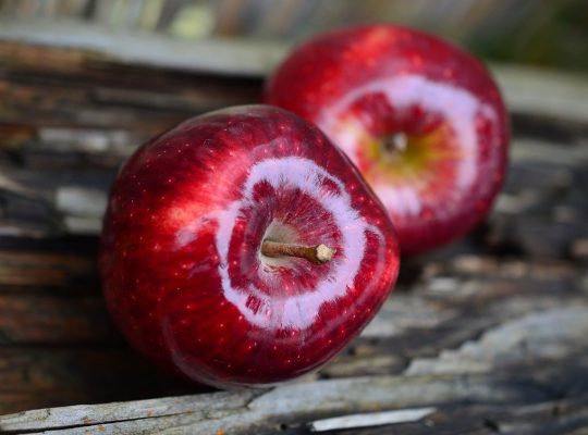 apples, red, pair